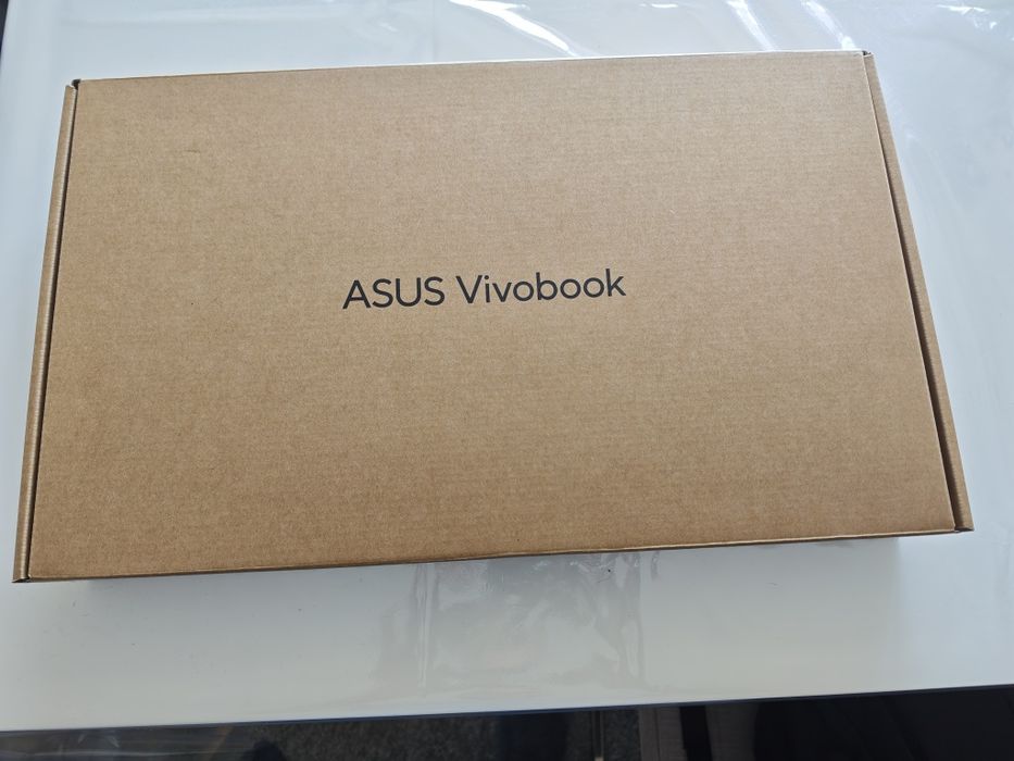 GRANDE OPORTUNIDADE: ASUS Vivobook 15 - Como Novo (Fatura/Garantia 3 anos)