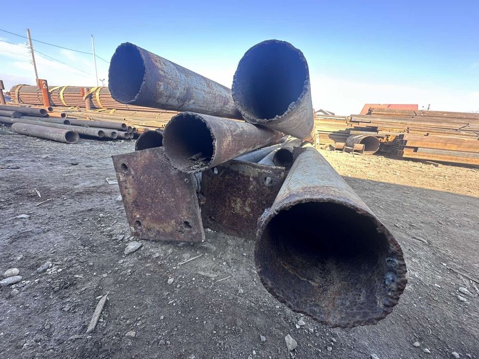 Стійка кругла металева 133мм