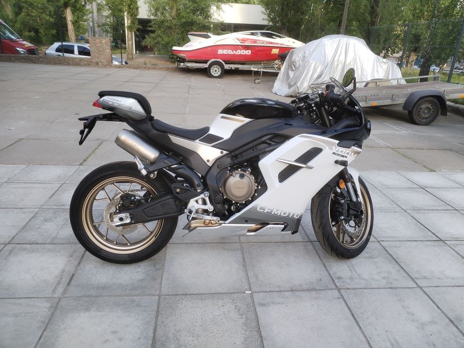 CFMOTO 500SR voom