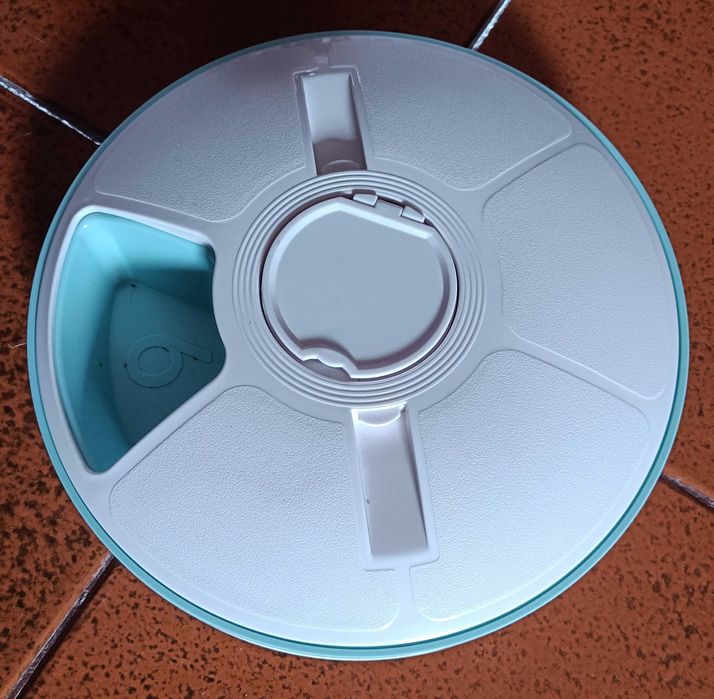 Alimentador automático/temporizado para animais