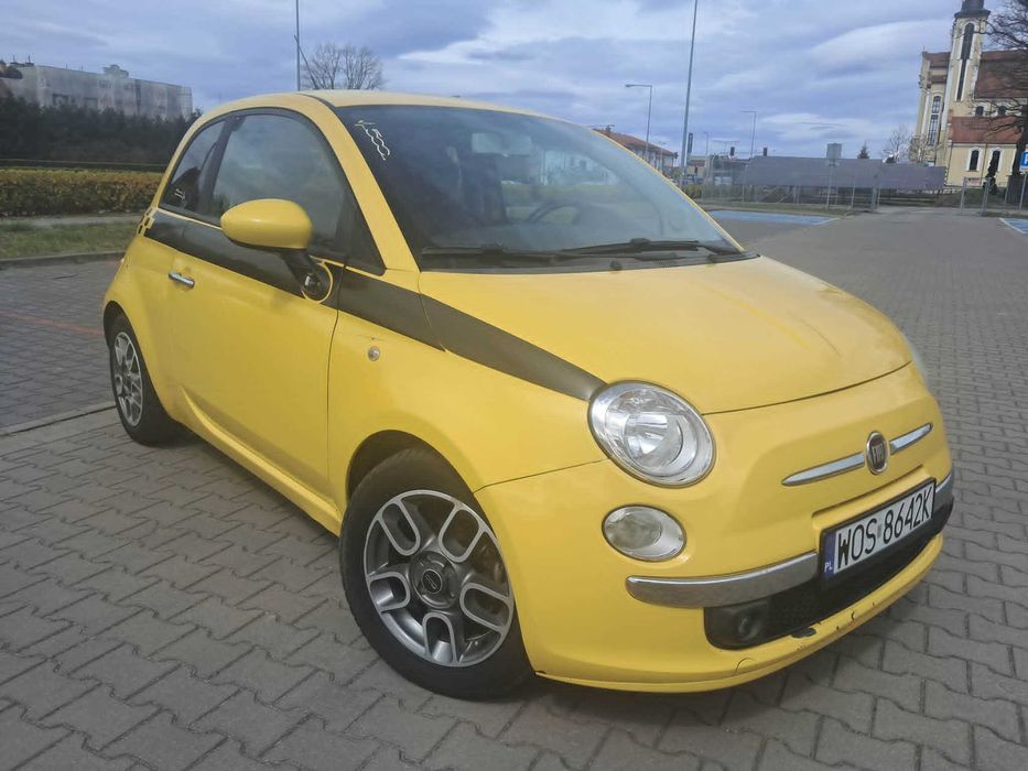 Fiat 500 Sport 1.2 69 KM – stylowy, ekonomiczny, idealny do miasta SPORT