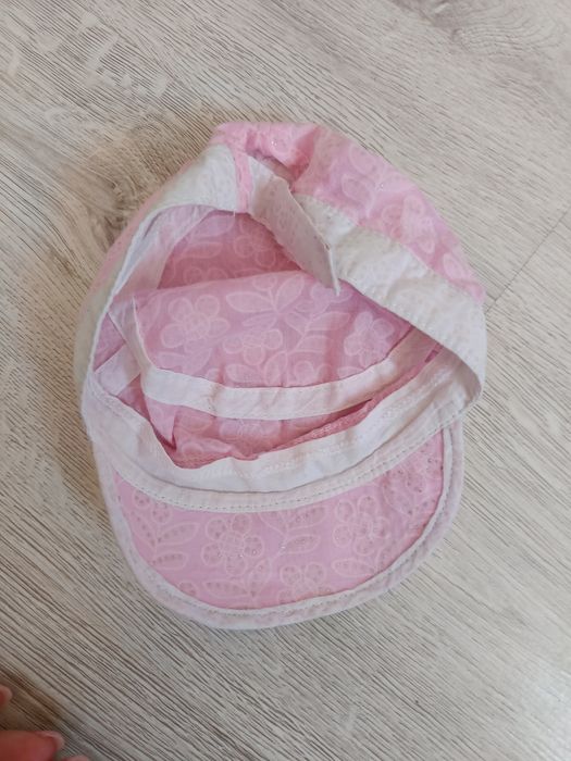 Czapka z daszkiem