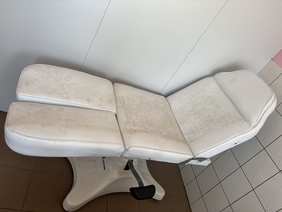 Fotel kosmetyczny hydrauliczny