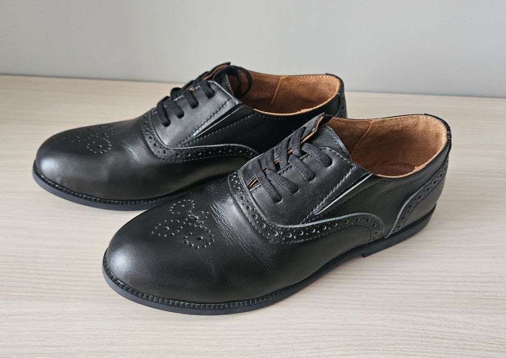 Туфлі дитячі 37р, нові, натуральна шкіра