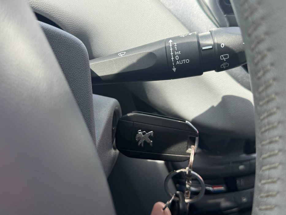 Peugeot 208 2013 VIN VF3CC9HJCDT158310 фото оголошення 22 з 24