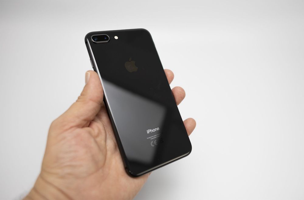 Telemóvel Apple iPhone 8 Plus 5.5" 64GB Space Grey Desbloqueado