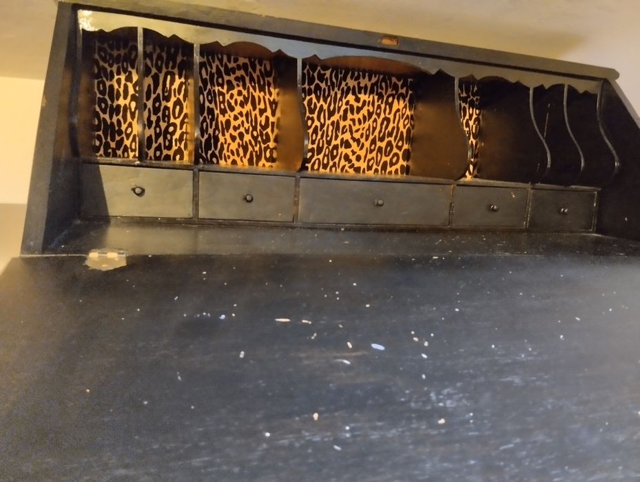 Peça Antiga Secretaria restaurada