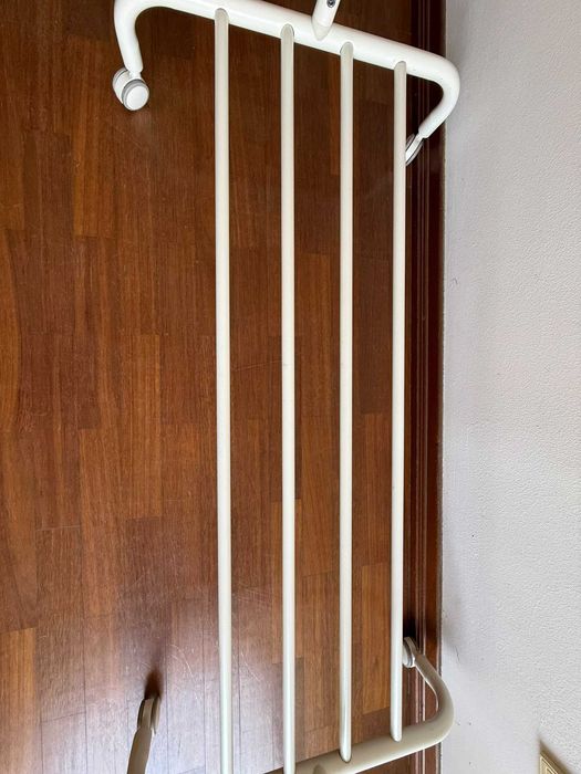 Charriot Metálico Branco com Rodas e Prateleira (Altura Ajustável)