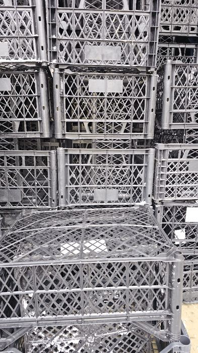 Ящик пластиковий з під фруктів б/в.