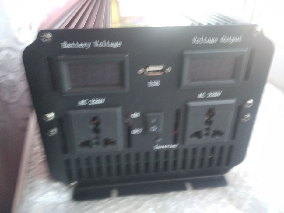 Инвертор 9000/18000 ват