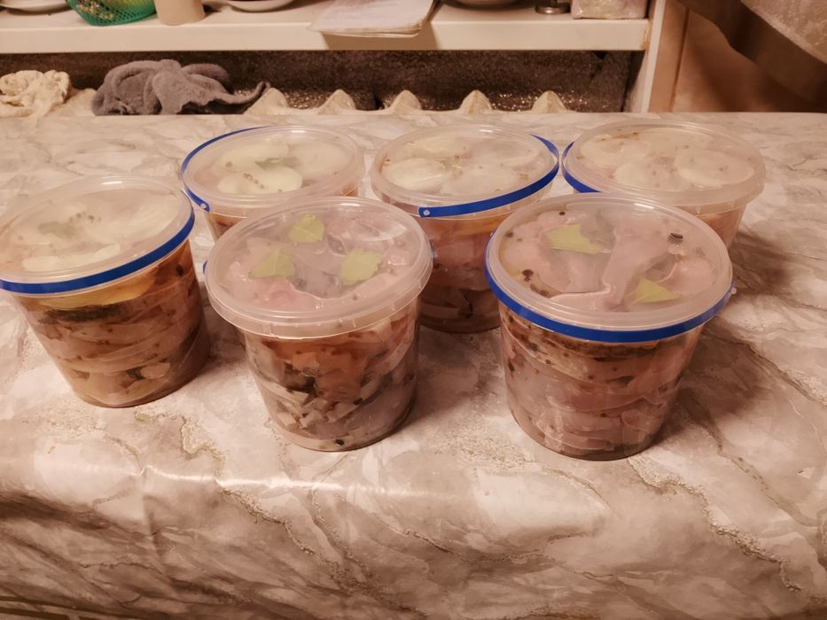 Оселедець з толстолоба домашній...