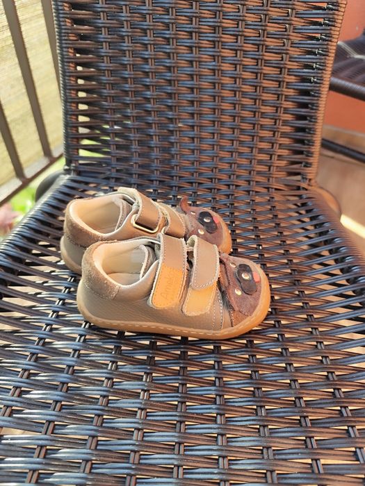 Buty dziecięce Ameko barefoot rozmiar 22 skórzane