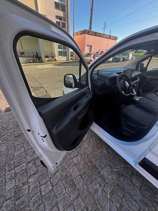 Citroën Berlingo Van 1.5 BlueHDi 102cv - 2023 - 36.977 km - IVA incluido