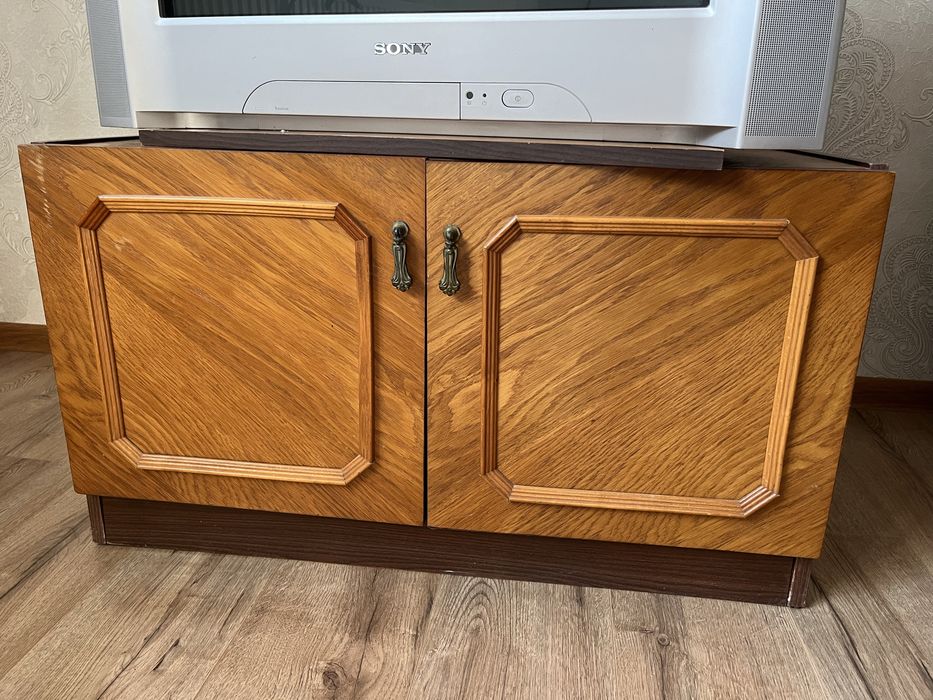 Тумба під телевізор