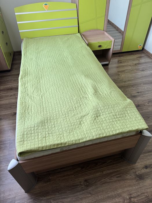 Ліжко на два спальних місця