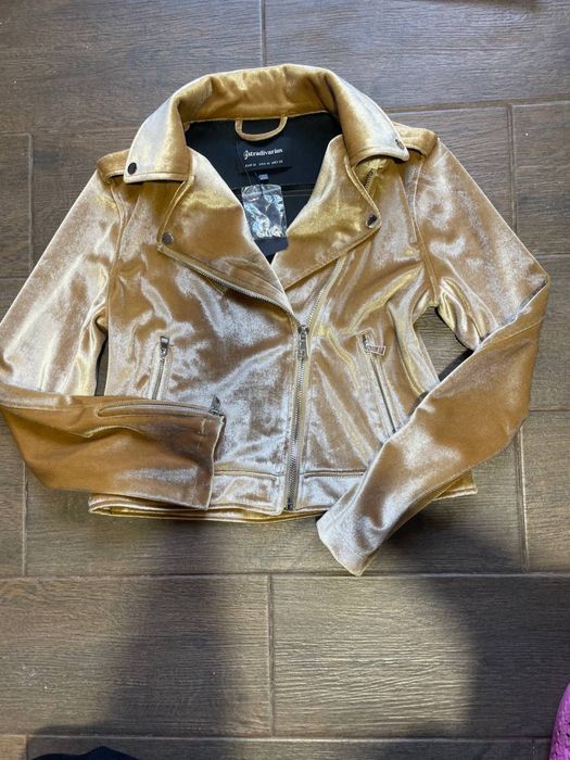 Косуха от Stradivarius