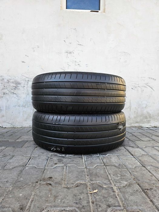 Lato Bridgestone 245/50 R19