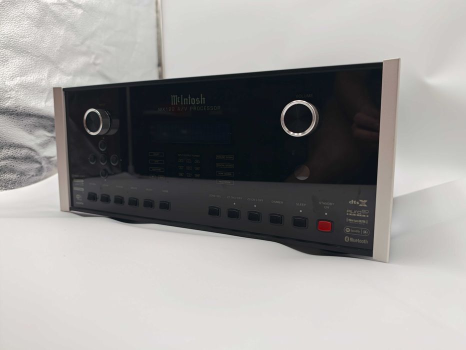 McIntosh MX122 Procesor Kina Domowego 11.2 4K HDR DOLBY ATMOS