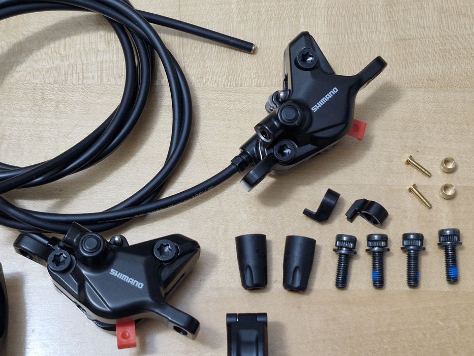 Travões Shimano BL-M4100/BR-MT410 novos a estrear