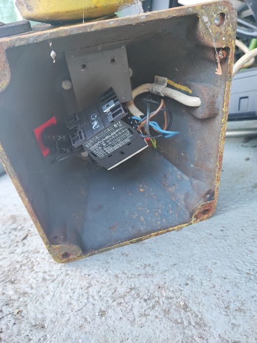 Sprzedam szlifierka stołowa elna siła