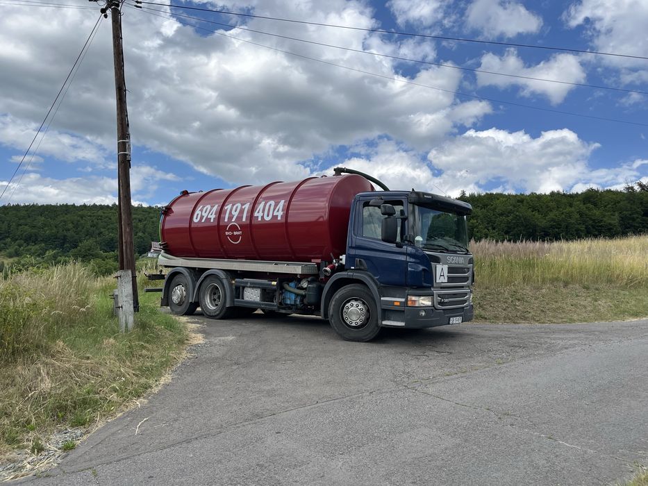 Wywóz nieczystosci płynnych.