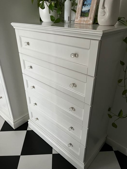 Zestaw szafa i komoda