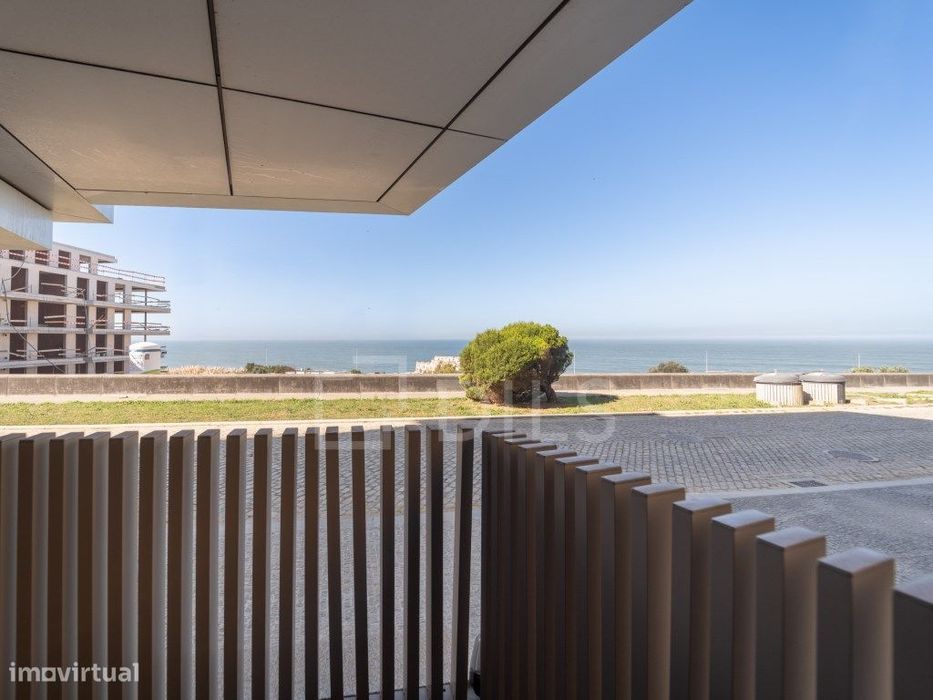 Apartamento T1 com Vista Mar na Seca do Bacalhau