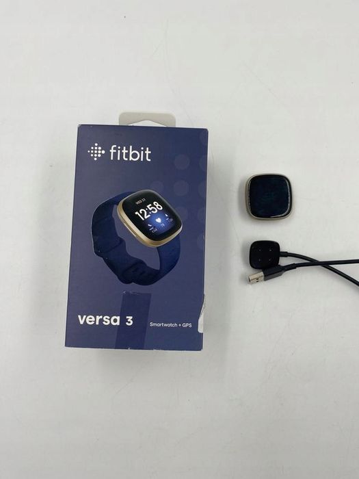 uszkodzony smartwatch fitbit versa 3 granatowy bt nfc gps opis