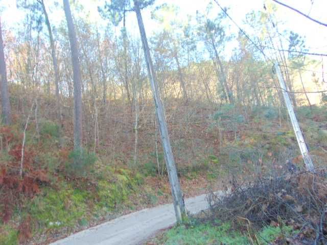 Venda de terreno Gerês perfeito para quem procura paz e tranquilidade.