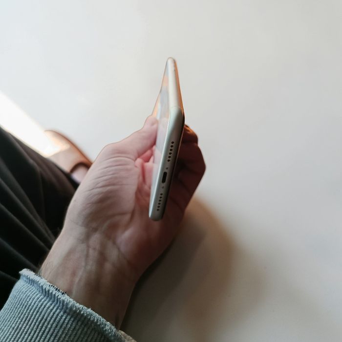 iPhone 11 64GB  – Como novo