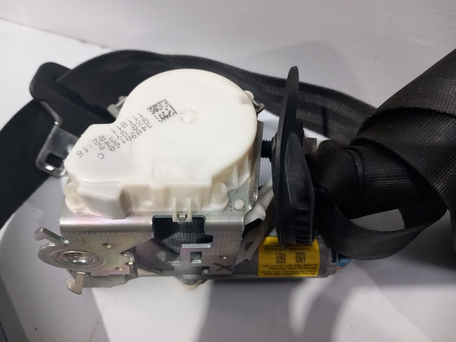 Cinto de segurança frente direito Citroen C3 2009 a 2013