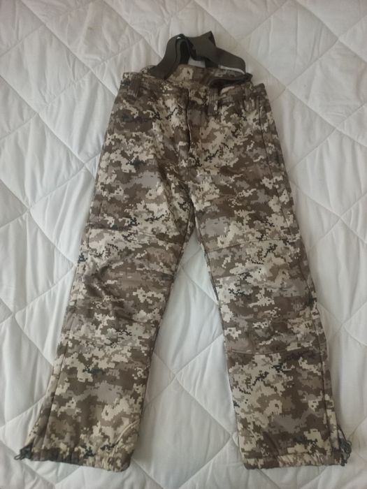 Штани зимові з підтяжками піксель