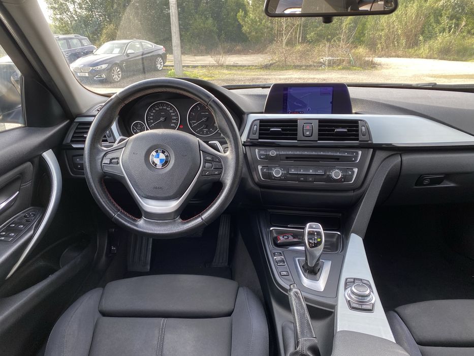 BMW 320dA Tour. GPS+Teto Panorâmico+JLL 18