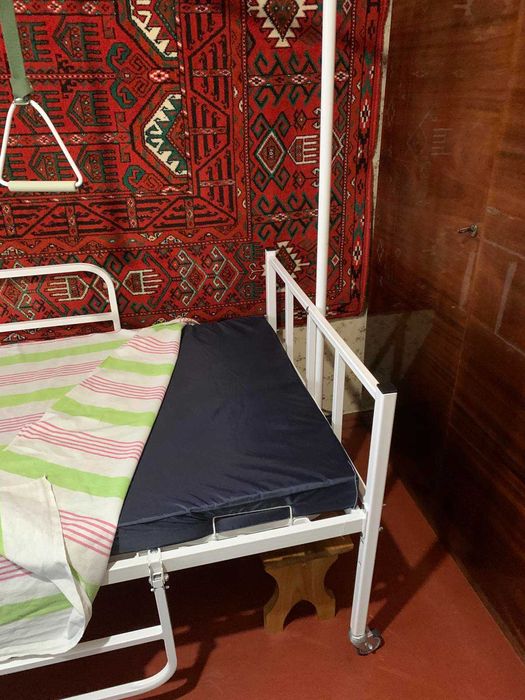 Ліжко медичне функціональне м.Кам'янка, Черкаська обл - Самовивіз