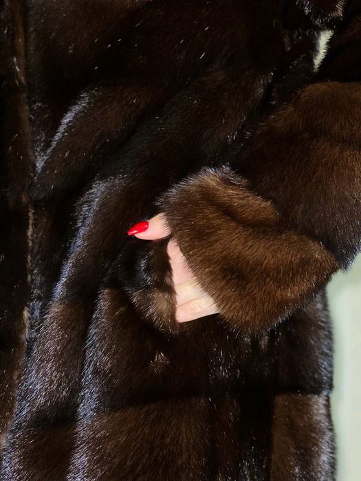 Натуральна шуба норкова поперечна