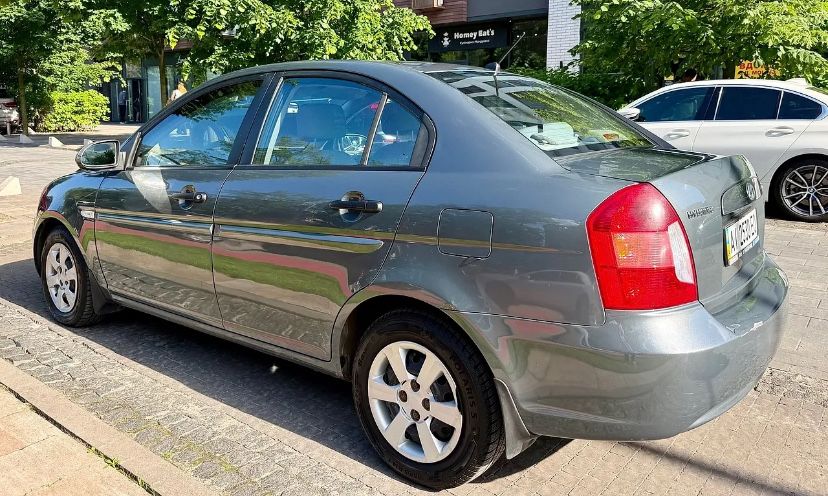 Hyundai Accent 2008 року