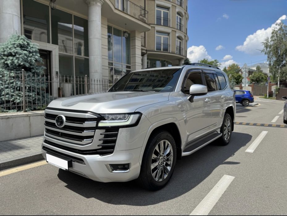 Toyota Land Cruiser 2021 VIN JTMABABJ004002236 фото оголошення 2 з 8