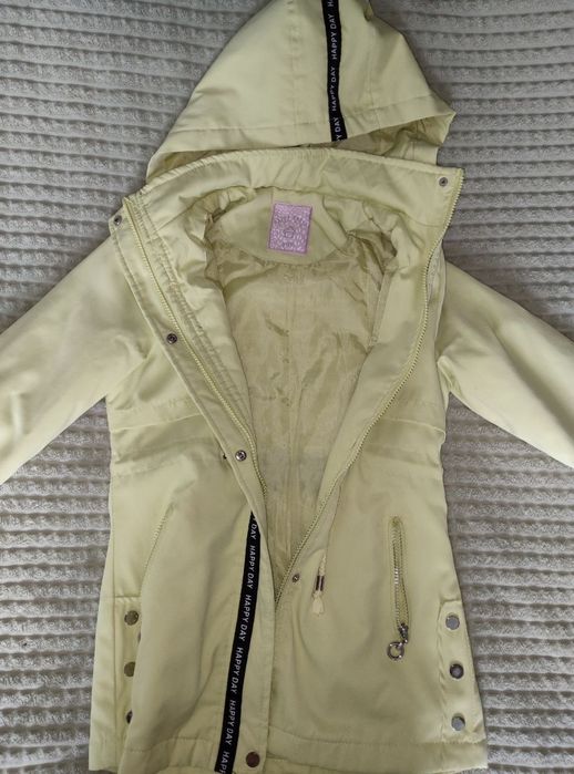 Вітровка для дівчинки