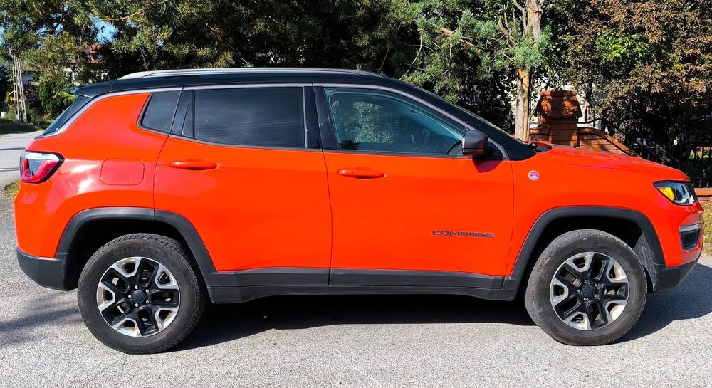 Jeep Compass Jeep Compass Trailhawk 2017 2,4 | 4x4 | Orange Red |