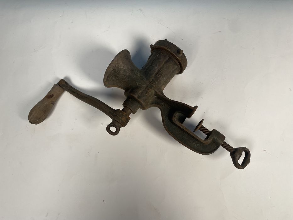 Stara maszynka do mięsa Modos 5