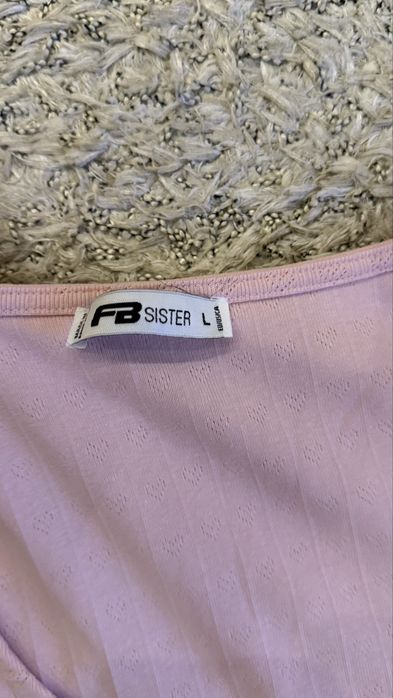 Блакитні джинси Bershka / рожева кофта