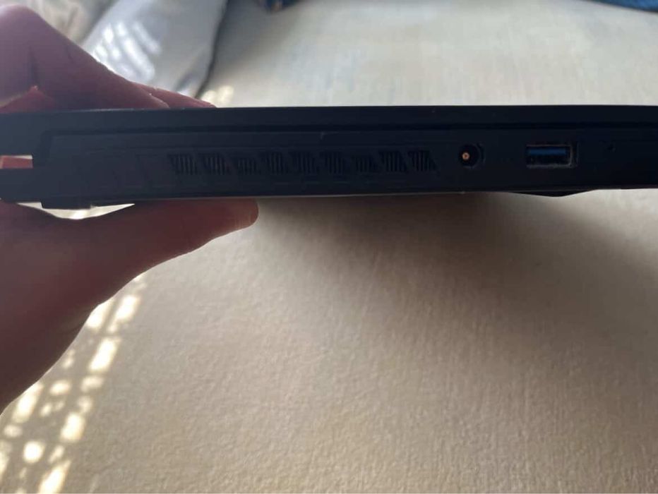 Ігровий ноутбук Msi2023