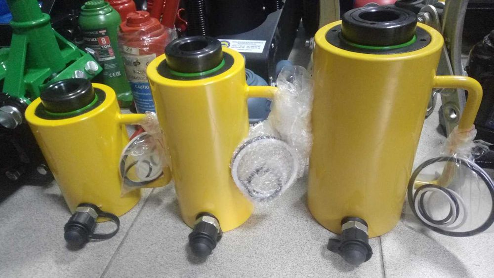 Випресовувач сайлентблоків знімач 20 тонн