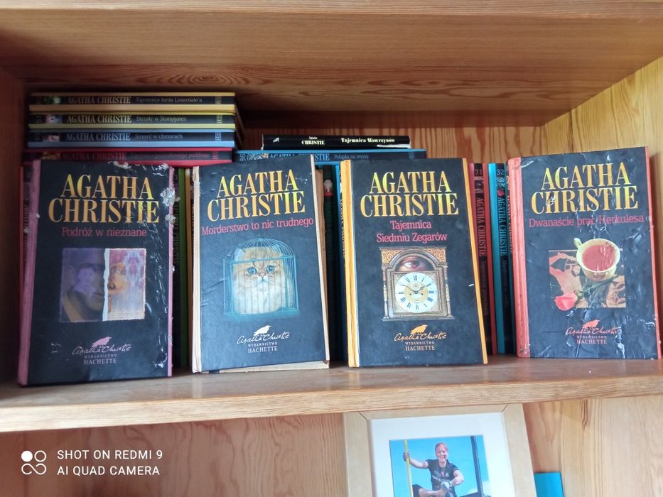 Agatha Christie - bogata kolekcja powieści kryminalnych - 44 książki