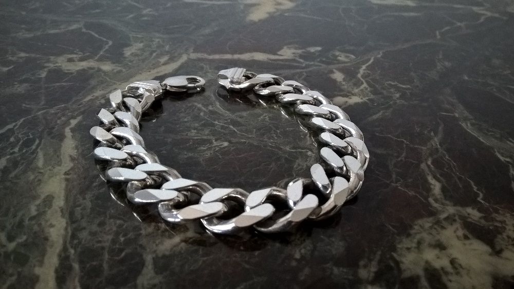 Srebrna bransoleta Pancerka  77,5 grama NOWA