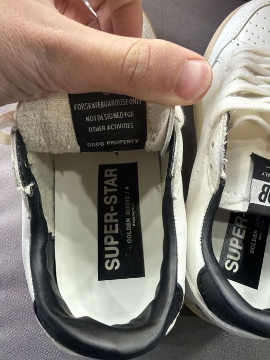 GOLDEN GOOSE SUPER STAR