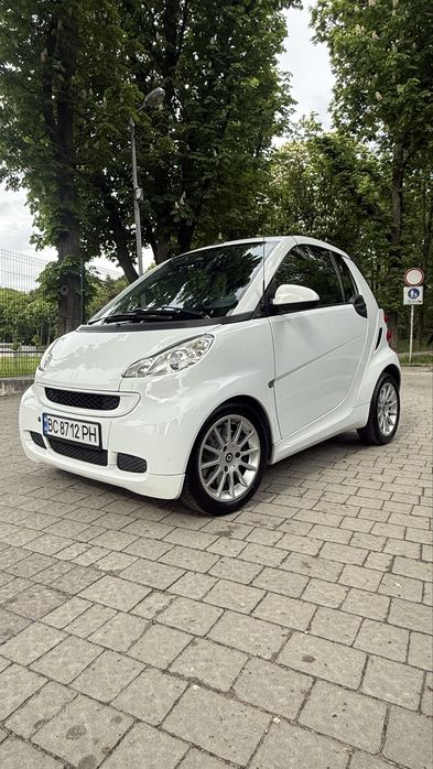 Smart Fortwo 2011