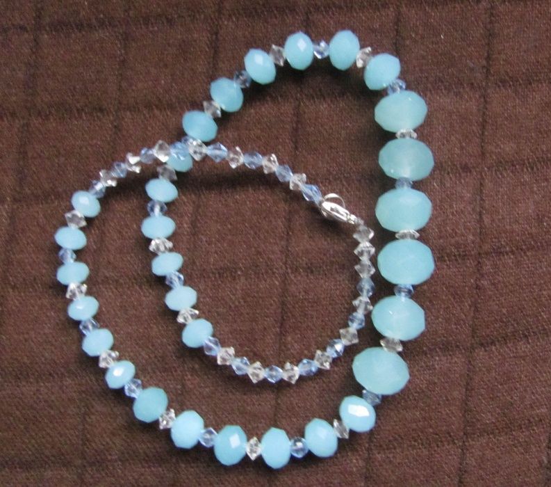 Голубые бусы-ретро, индийские самоцветы