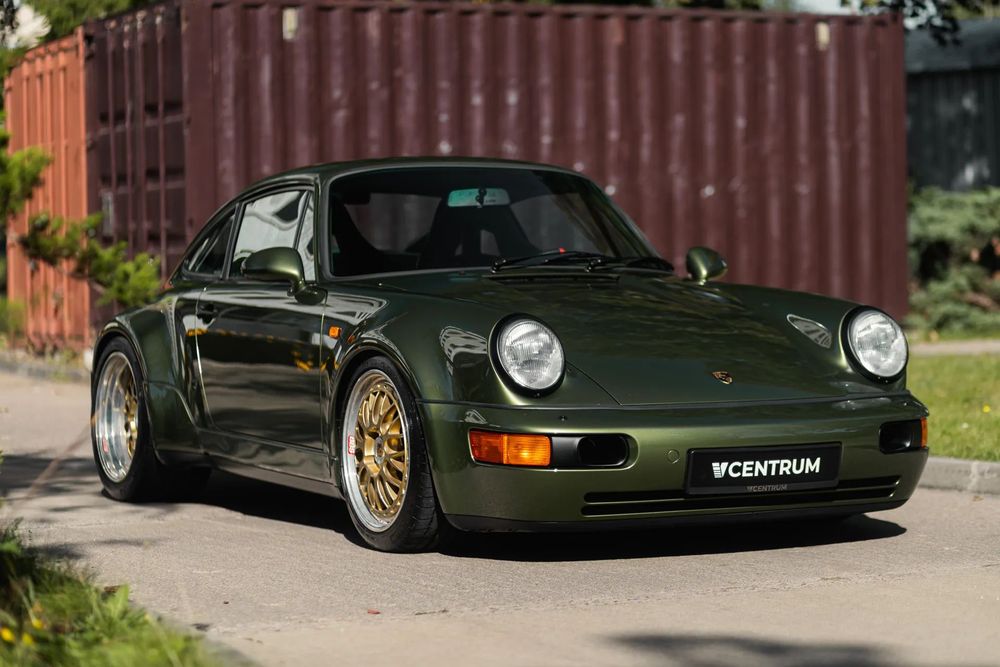 Porsche 911