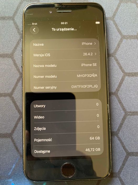Smartfon Apple iPhone SE (2020) 64 GB (model A2296)